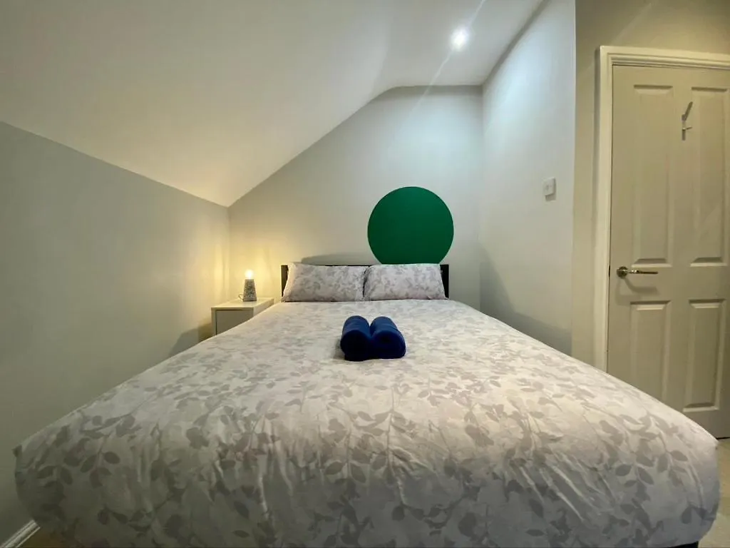 Stylish Modern Apartments Near Parks & Centre Cardiff