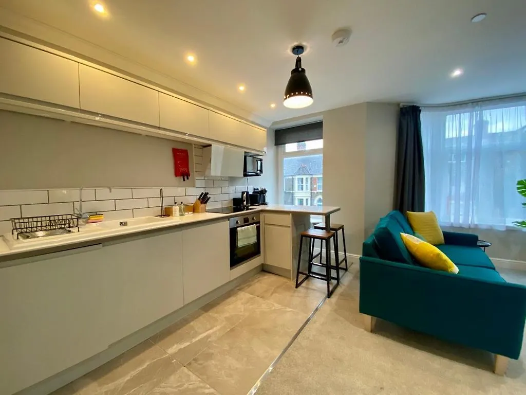 Stylish Modern Apartments Near Parks & Centre Cardiff 0*,  United Kingdom